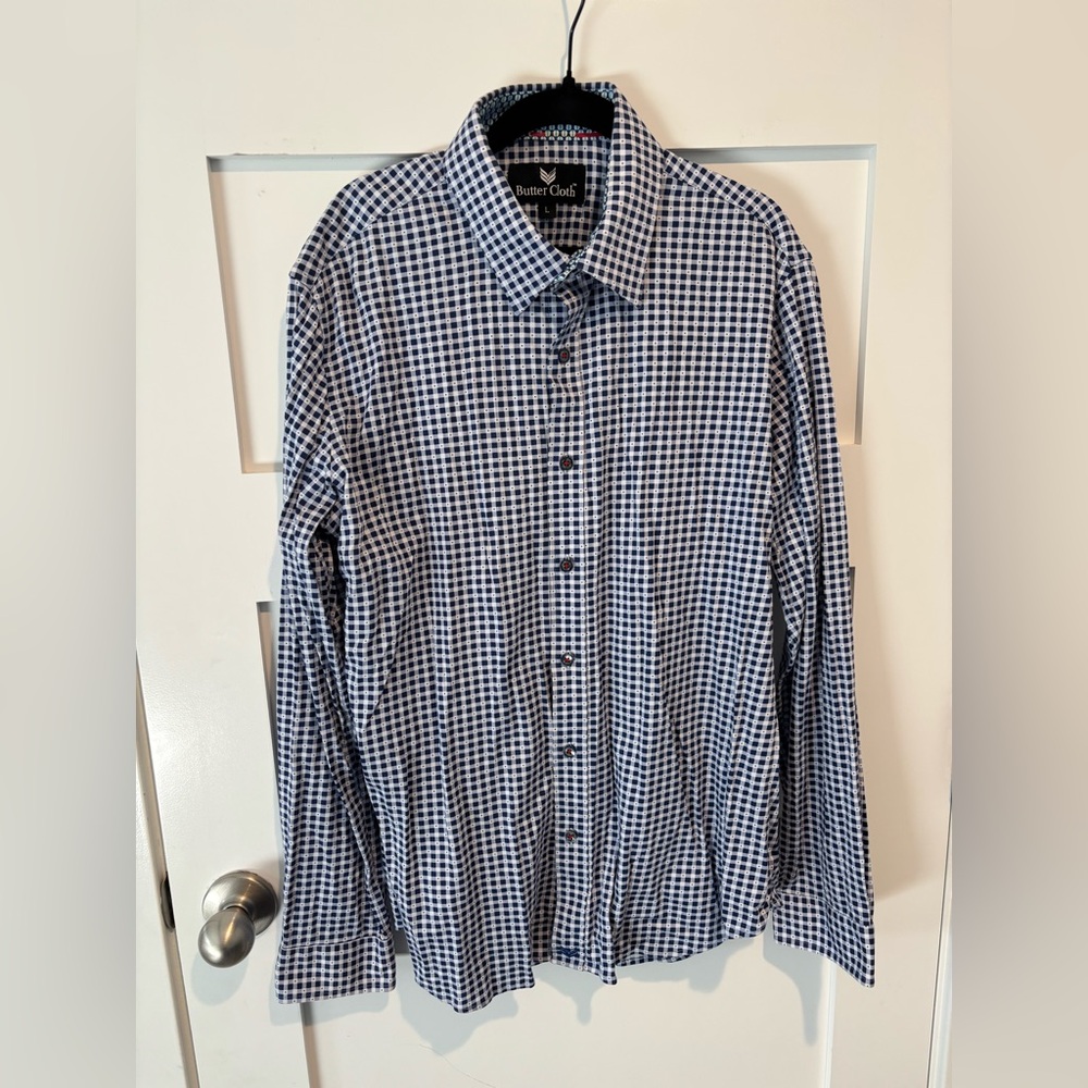 Buttercloth Men’s Button Down Shirt Size Large